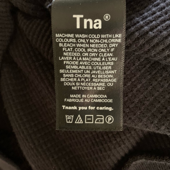 TNA black waffle knit henley top with quarter zipper - Picture 6 of 7